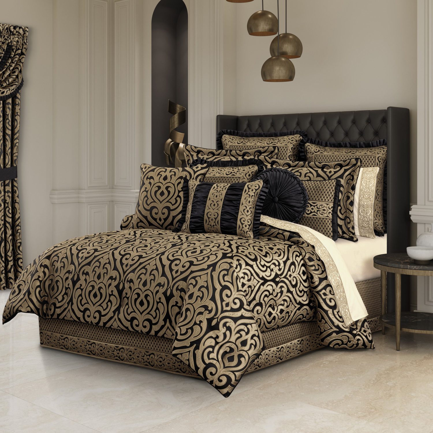 J Queen New York Black and Gold
